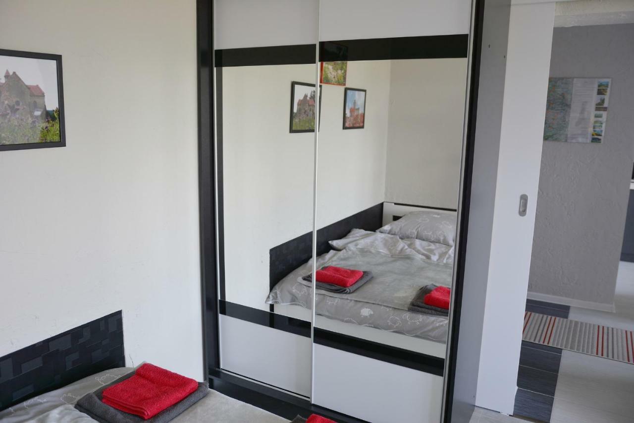 Апартаменты Apartament Kotewka Затор Экстерьер фото